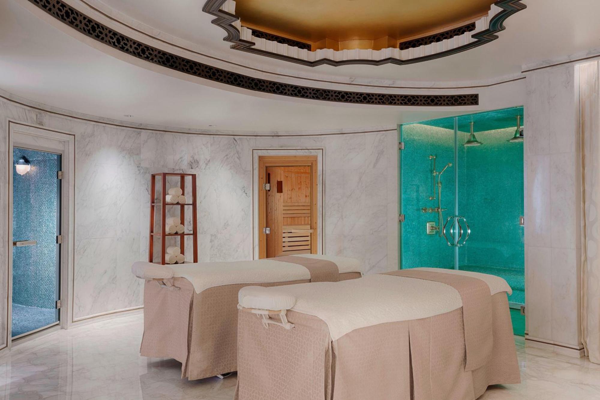 Hotel The St. Regis Abu Dhabi Esterno foto The spa at The Dorchester