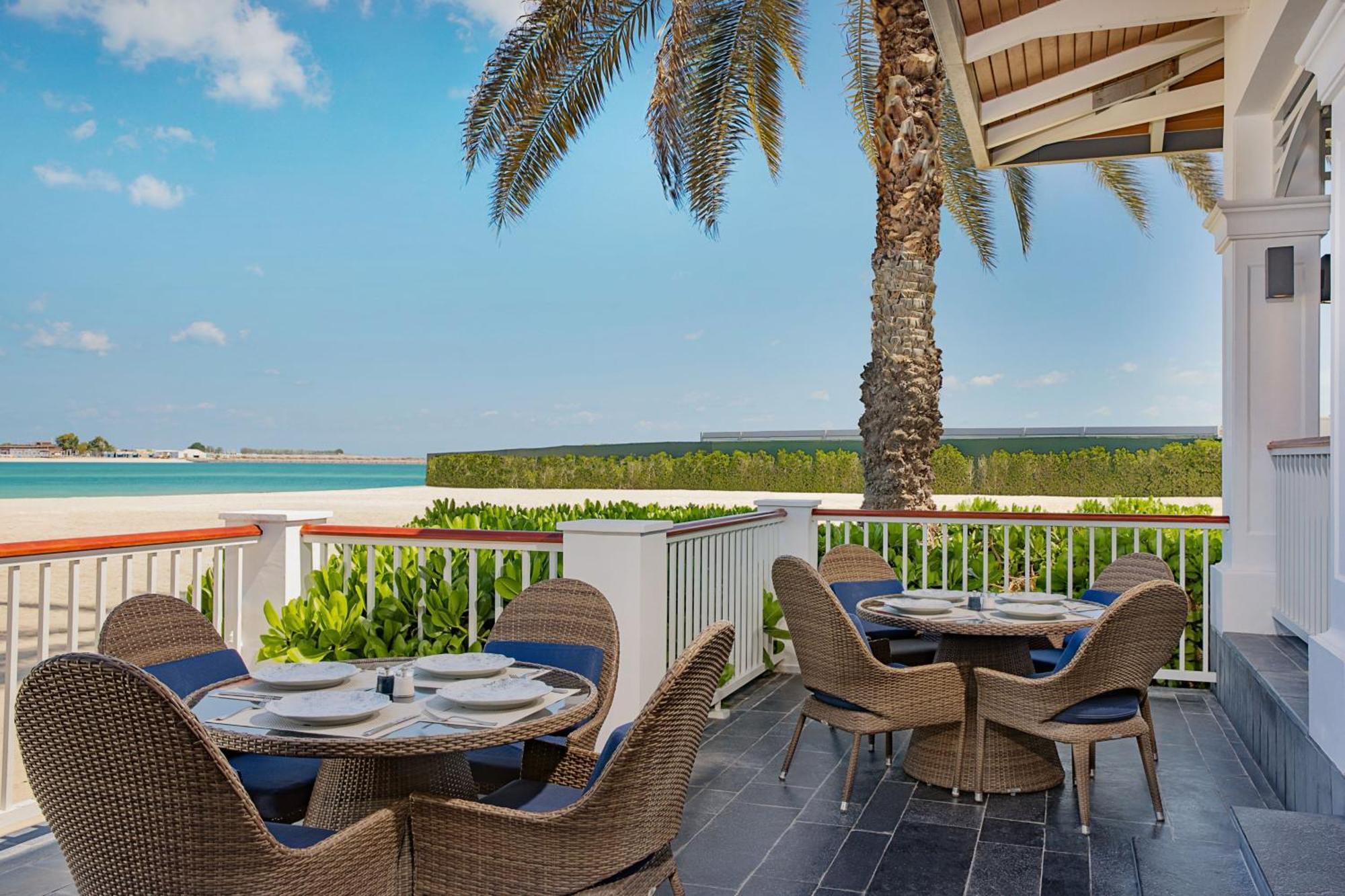 Hotel The St. Regis Abu Dhabi Esterno foto The Beach Club