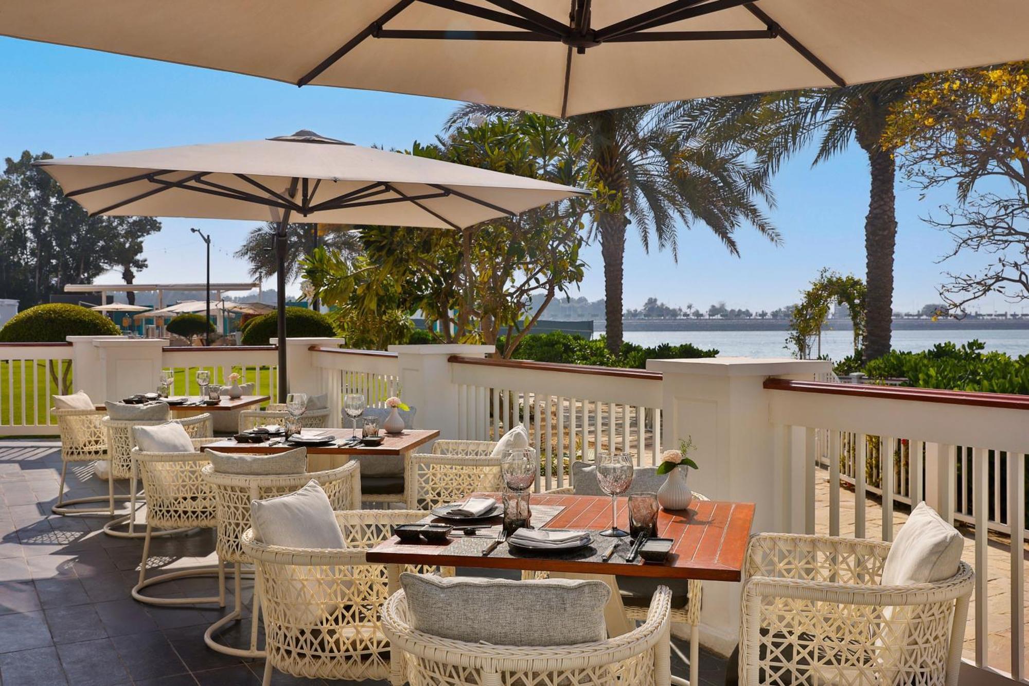 Hotel The St. Regis Abu Dhabi Esterno foto The Beach
